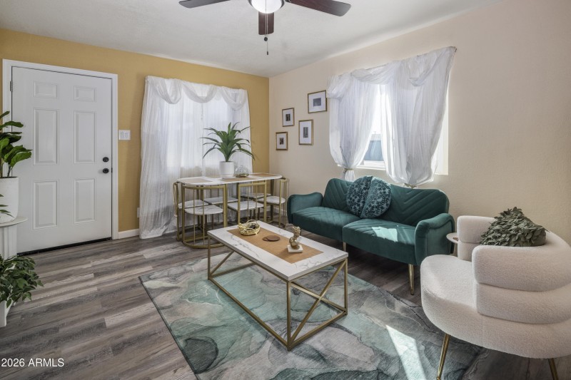 Clueless Living Room
