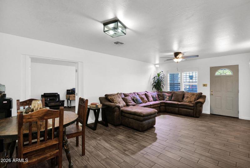 6-web-or-mls-P1647395