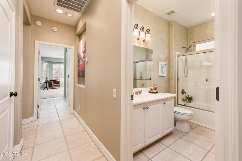 13668 W Figueroa - Interior - MLS-27