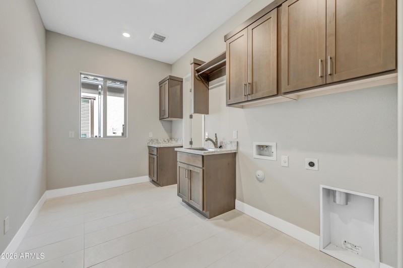 Trilogy_Ridgecrest_Savona_HS_29_lndry