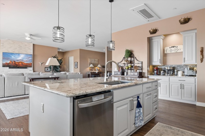 Island Kitchen