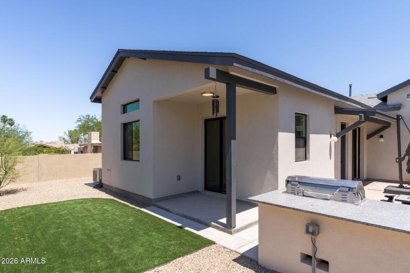 28th Attached Casita