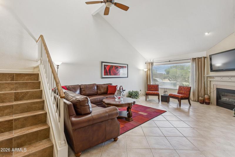 2920558 - 7949 E Joshua Tree Ln - 001