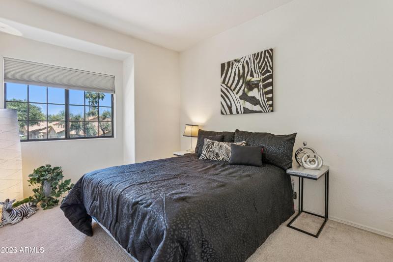 2920558 - 7949 E Joshua Tree Ln - 010