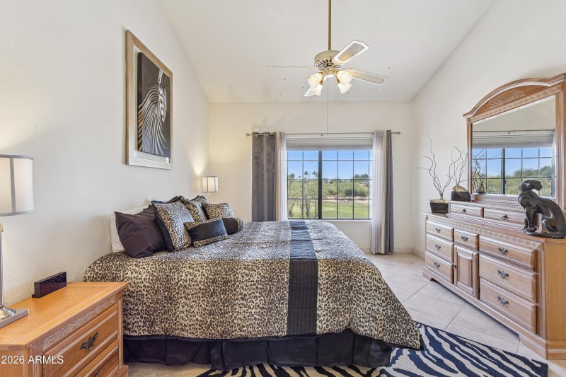 2920558 - 7949 E Joshua Tree Ln - 013