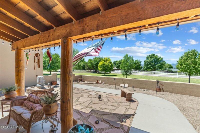 5-Front Porch