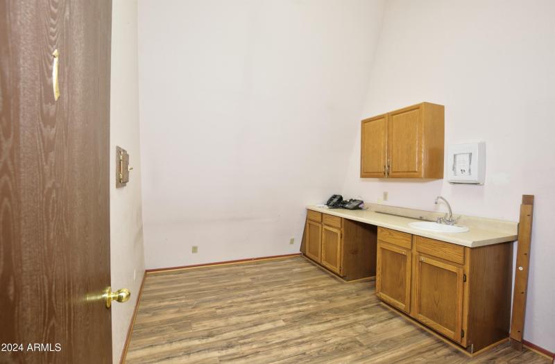404 West Main (39)