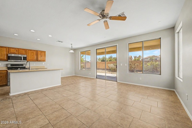 Garnet WAY - Dining room