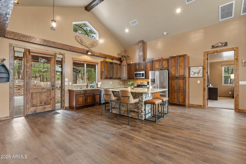 2175 S Eagle Creek Ln Williams Spring Re