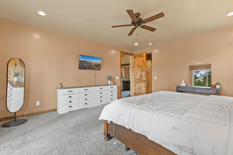 2175 S Eagle Creek Ln Williams Spring Re