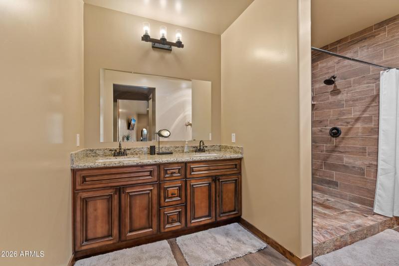 2175 S Eagle Creek Ln Williams Spring Re