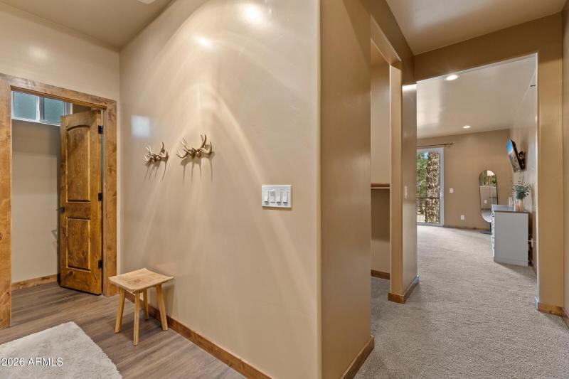 2175 S Eagle Creek Ln Williams Spring Re