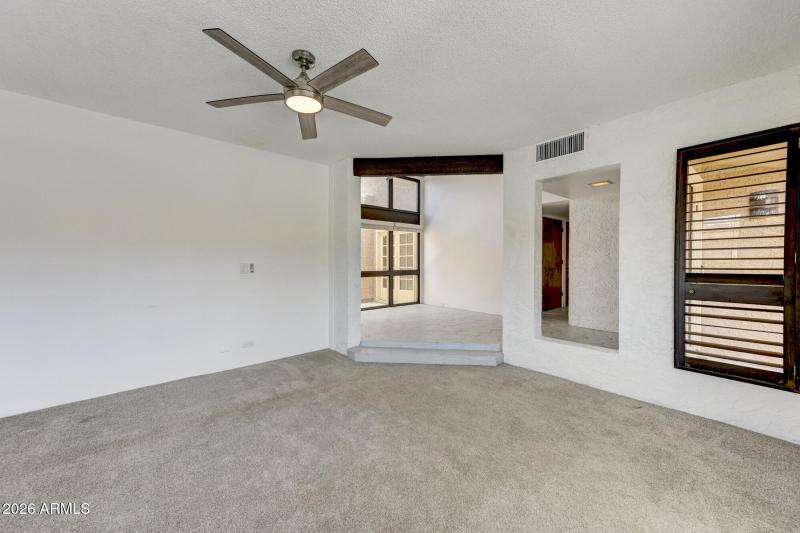 1001 E Becker Ln-12