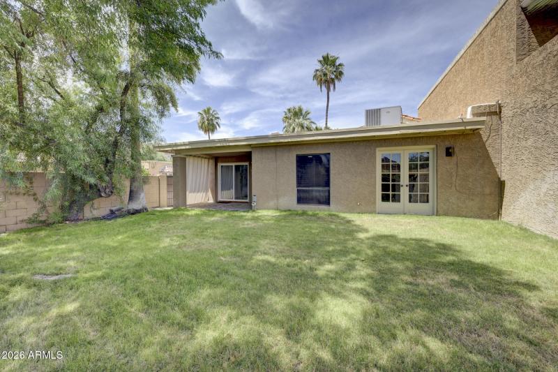 1001 E Becker Ln-42
