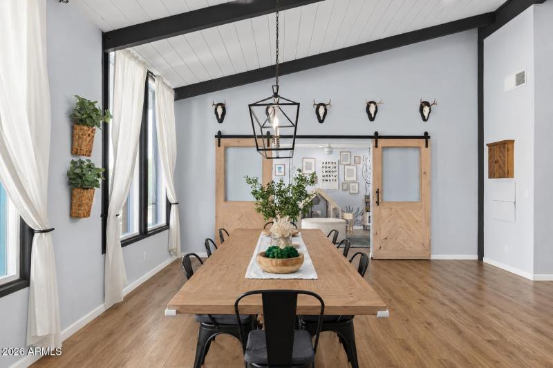Dining Room3