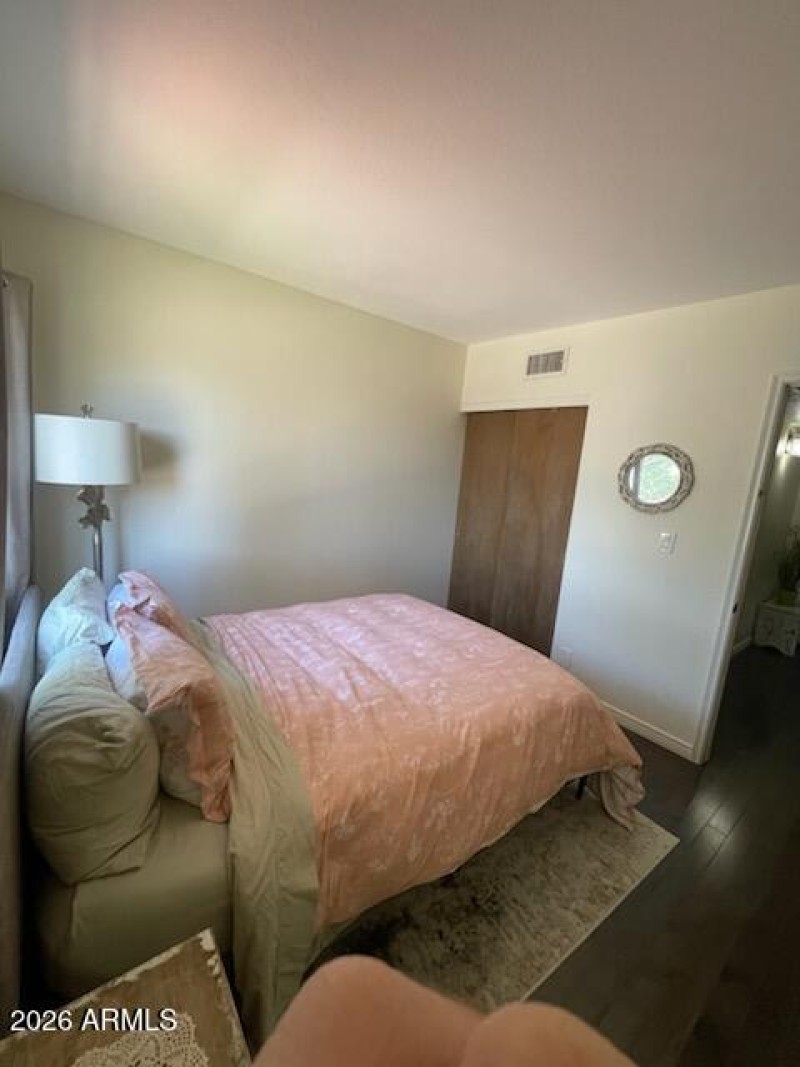 BEDROOM 2 (2)