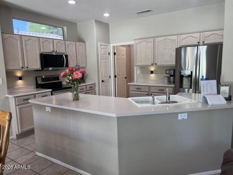 Great Kitchen!