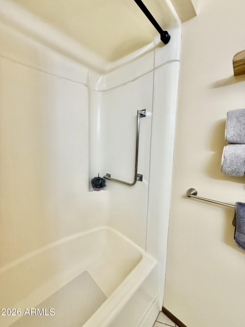 Tub & shower