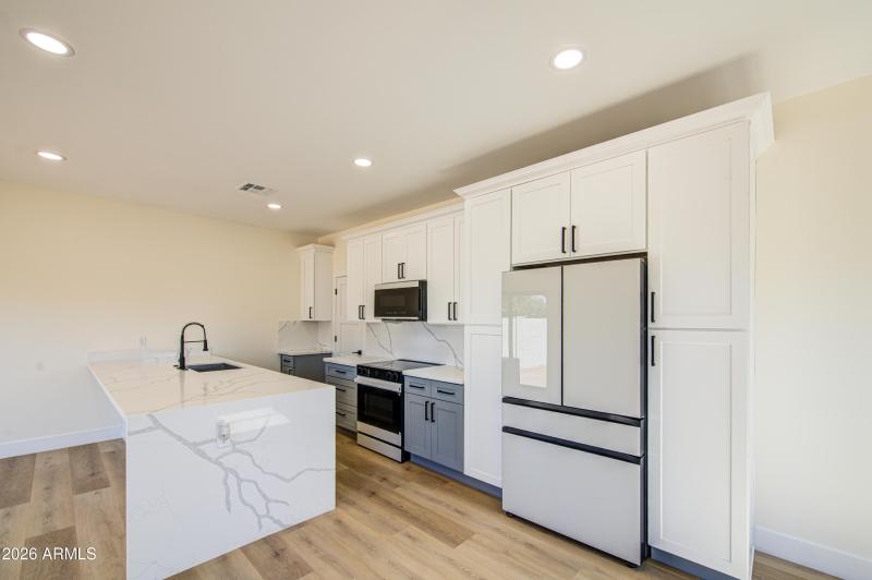 Kitchen 5