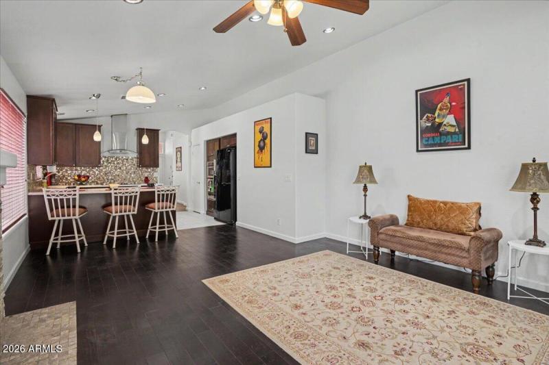 18-Family Room