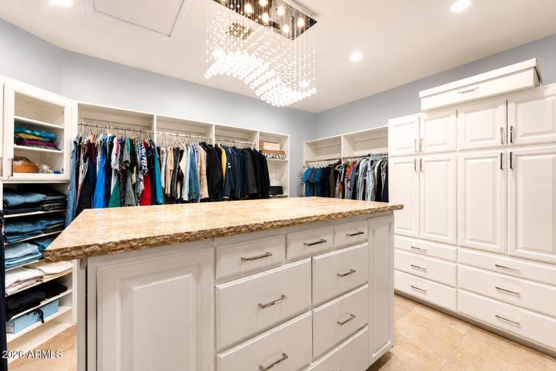 Walk In Closet