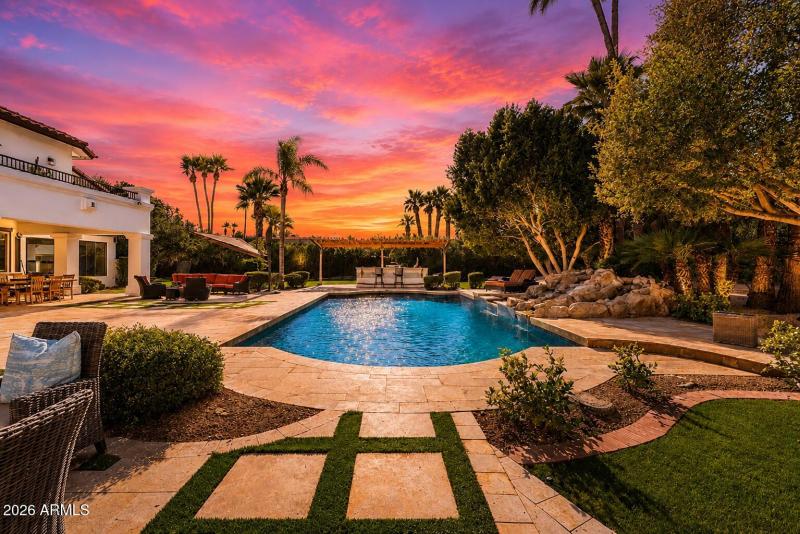 Private Pool