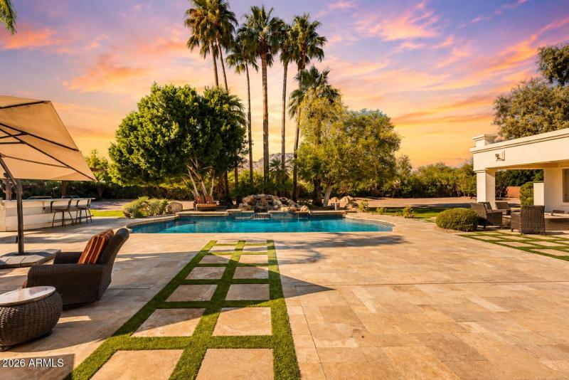 Private Pool