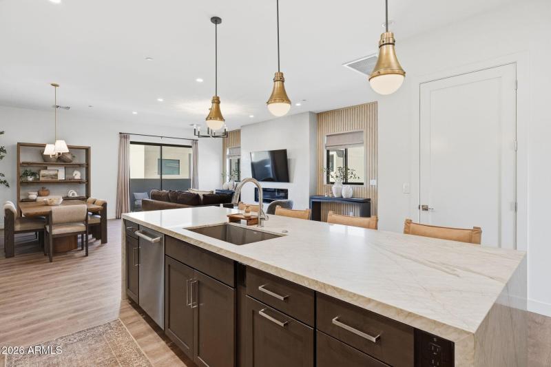 015_Kitchen