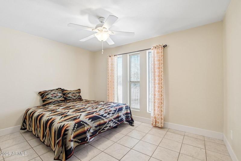 16-web-or-mls-W Calle Tuberia-S1805-016