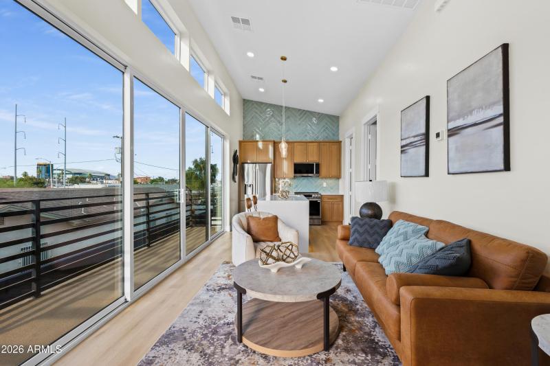 1115 S Montezuma Ave-6