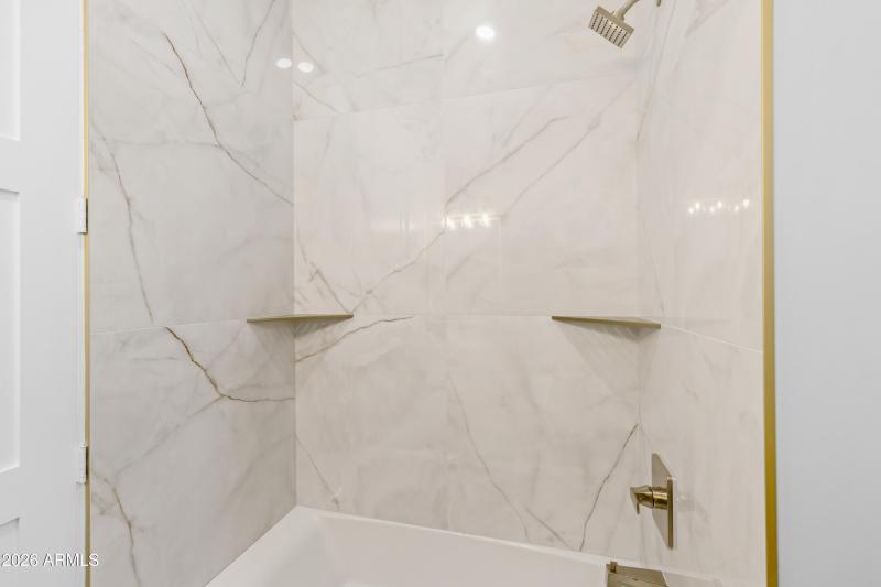 1115 S Montezuma Ave-20