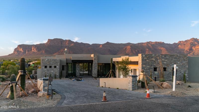 6642 E Old Camp Rd-13