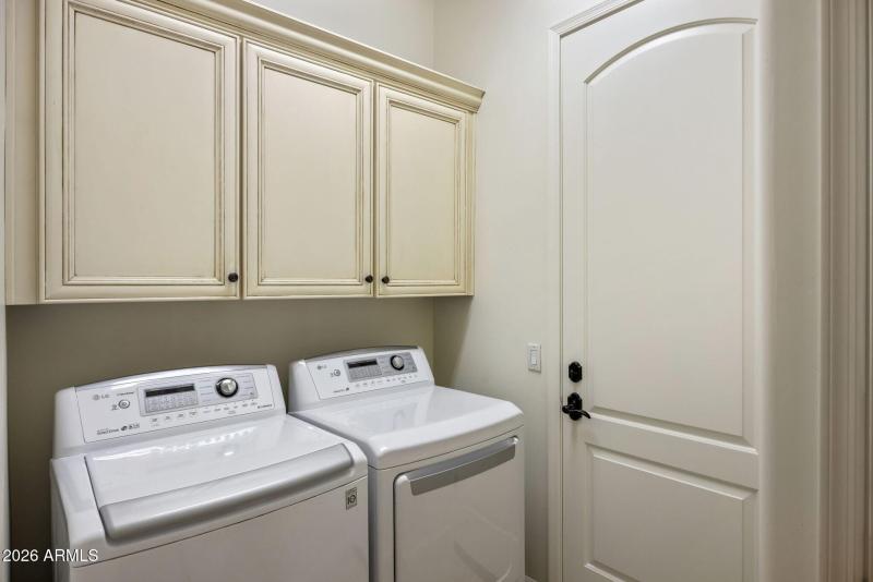 014_Laundry to Garage Entry