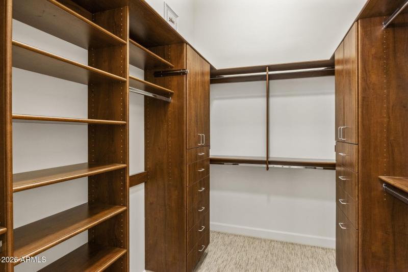 025_Primary Closet