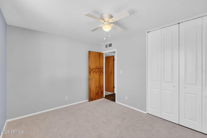 27-web-or-mls-030W Gardenia Ave