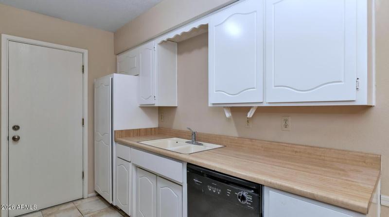 2nd Kitchen 2