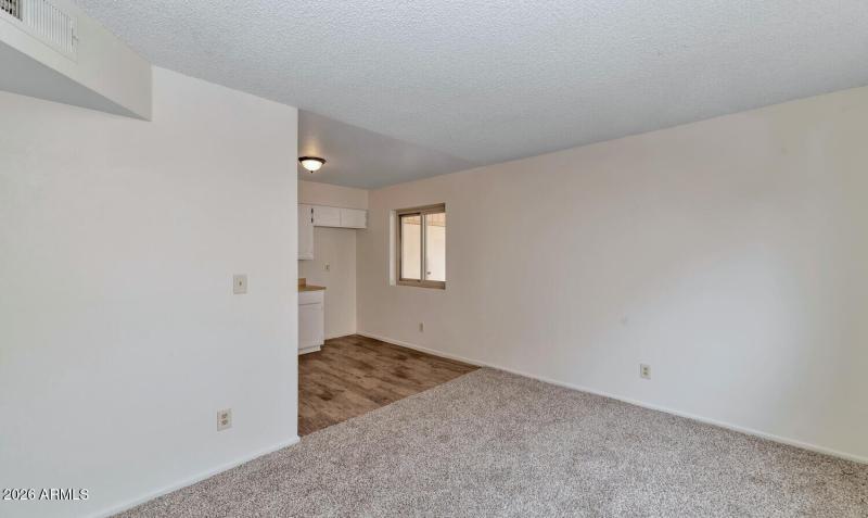 2nd Living room22