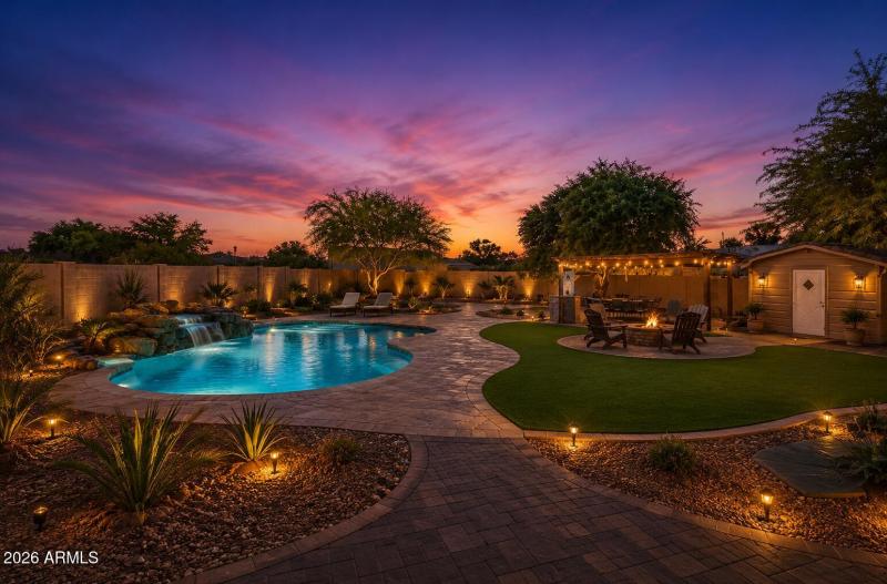 BACKYARD EXAMPLE FOR 2ND AVE