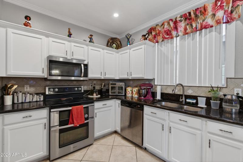 8629 W JENAN DR
