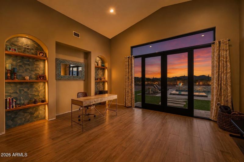 Owners Retreat At Sunset