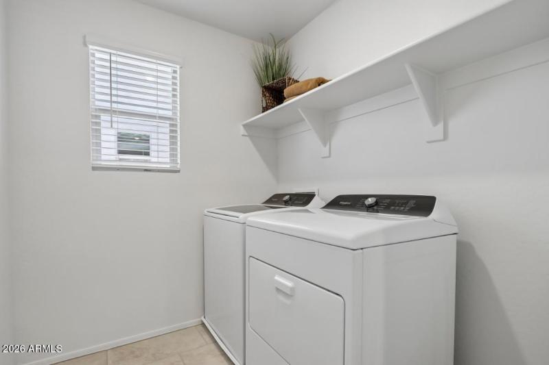 28-print-N Hosta Dr-S2305-028
