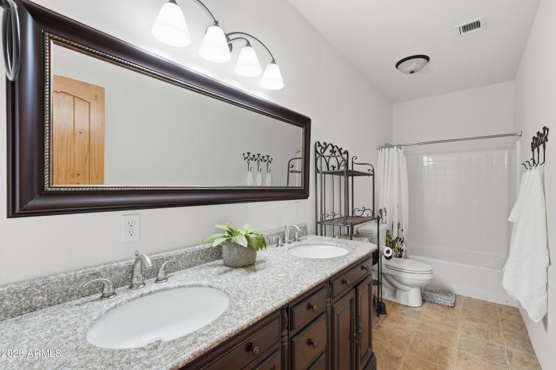 Bathroom 4 in Basement
