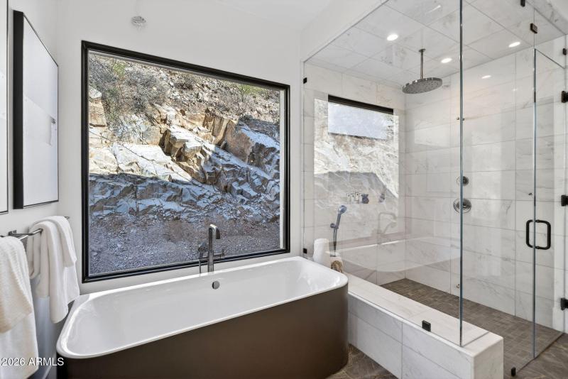 Primary Bathtub