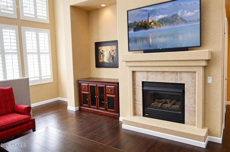 21-Fireplace
