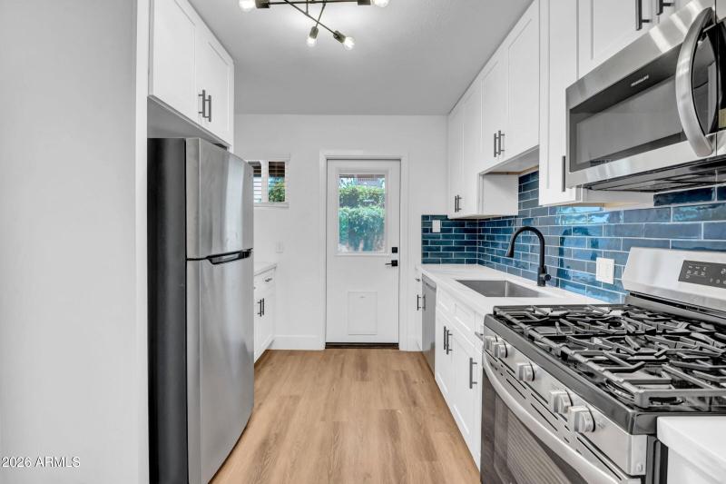 11-custom-4324 N 13th Pl-11