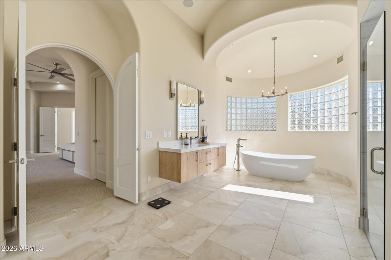 40-036-primary-bathroom