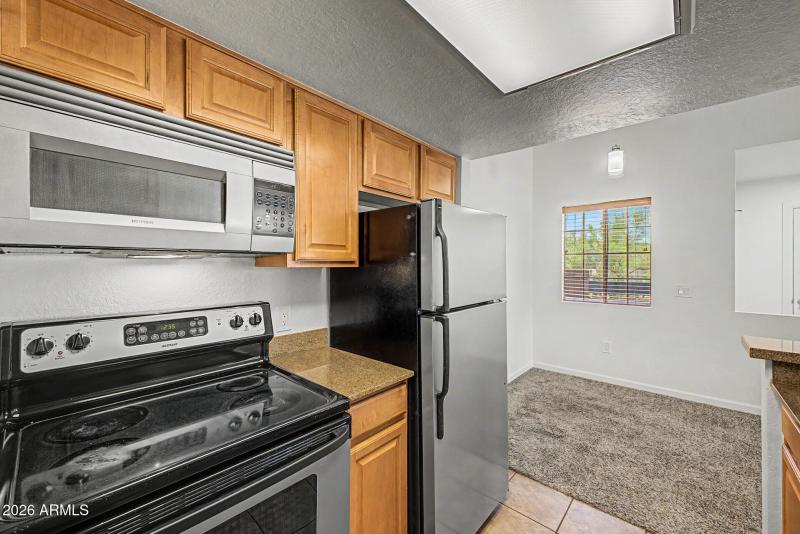 14 Kitchen