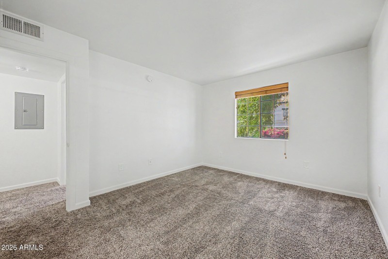 18 Master Bedroom
