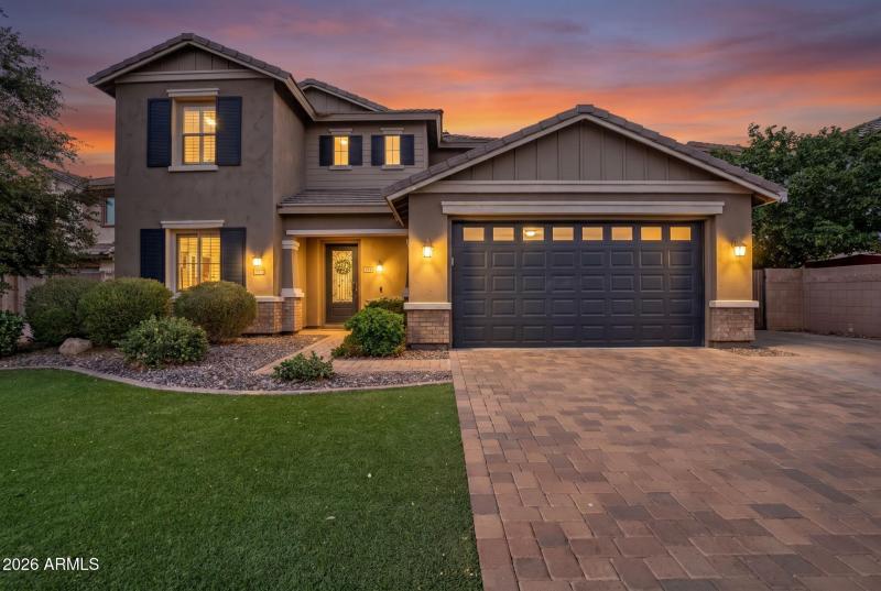 1-web-or-mls-031E Bellerive Pl- Virtual
