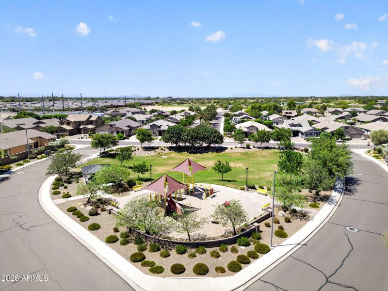 87-web-or-mls-003E Bellerive Pl